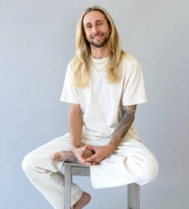 David Richards AYA Healing Retreats